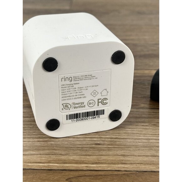 RING Charging Station only for Quick Release Battery Pack 5AT3S6 W/ 3 BATTERIES - Picture 5 of 12